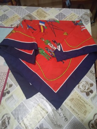 Foulard donna con fantasia militare