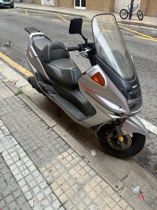 Yamaha Majestic 250cc Plata