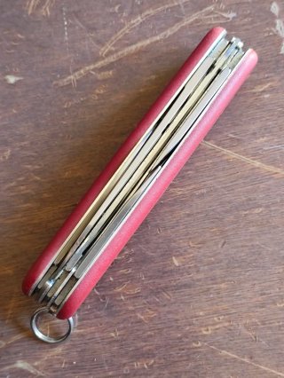 Victorinox Camper Usato