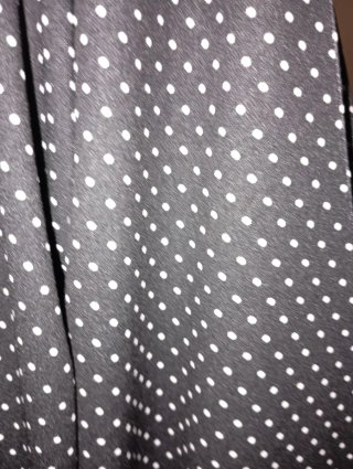 Vestido negro lunares manga acampanada