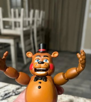 Jazwares Toy Freddy Five Nights at Freddy's Fnaf