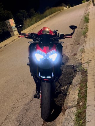 Kawasaki Z900 (A2) Puig SC Project impecable !