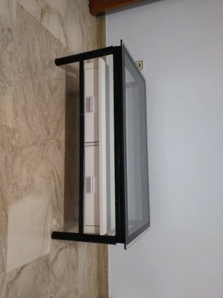 Mesa auxiliar comedor cristal y metal