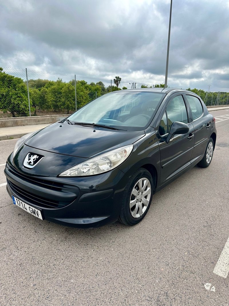 Peugeot 207 2010, foto 1