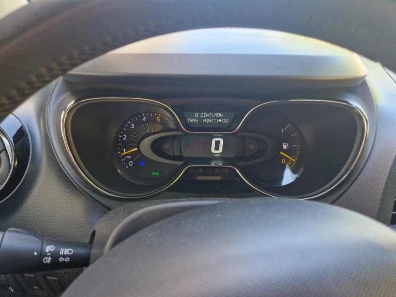 Renault Captur 2015 - foto 1