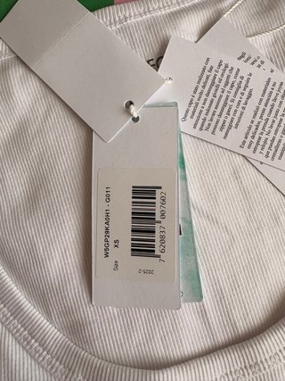 Top tirantes Guess con pedrería