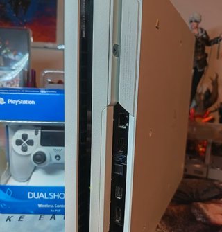 PS4 Pro Glacier White 1TB Sony