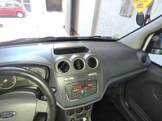 Ford Transit Connect 2011