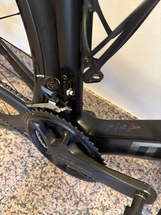 Megamo Pulse Elite Carbono