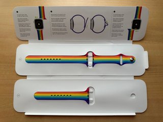Apple Watch 44mm. Pride Edition 2020 Sport Band