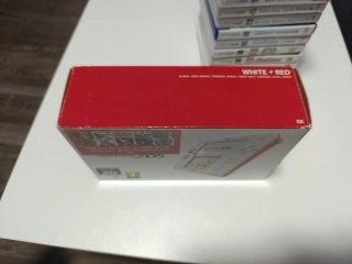 Nintendo 2DS Blanca y Roja Completa