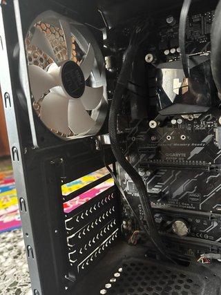 PC por piezas: i5 + Z370 + 850W
