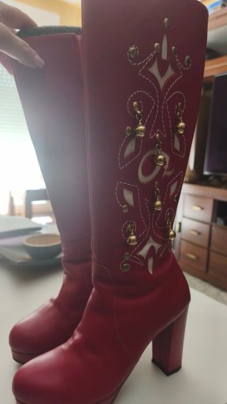 Botas Zíngara Rojas fiestas moros Elda. Talla 37/8