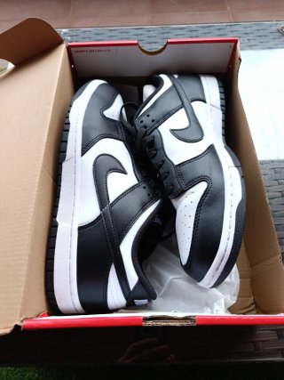 Nike Dunk Low Zapatillas Negras y Blancas