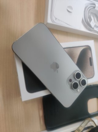 iPhone 15 Pro Max