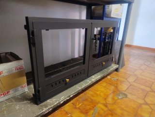 Puerta de chimenea doble con cristal neoceram