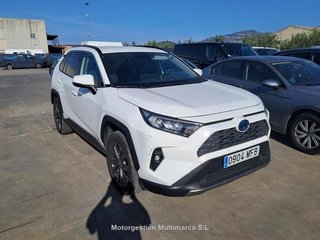 TOYOTA RAV4 2.5l 220H Advance