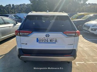 TOYOTA RAV4 2.5l 220H Advance