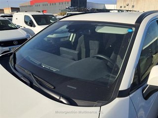 TOYOTA RAV4 2.5l 220H Advance