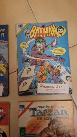 4 cómics de superhéroes