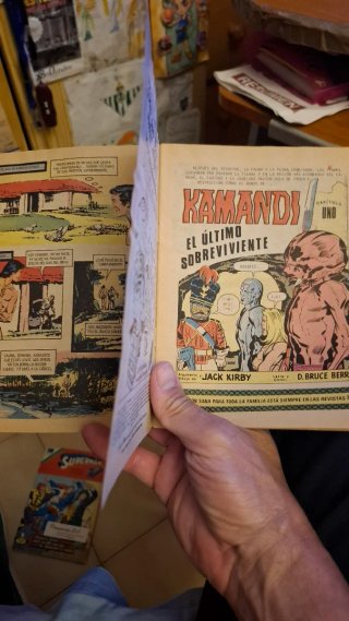 4 cómics de superhéroes