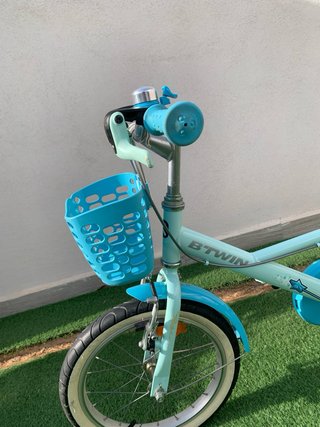 Bicicleta infantil azul con cesta 16 pulgadas