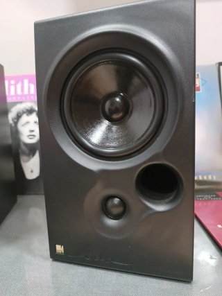 Altavoces KEF Coda 7