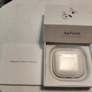 AirPods 4 Blancos