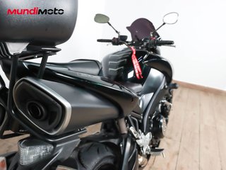 SUZUKI B-KING 1300
