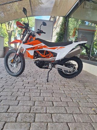 KTM 690 Enduro R 2026