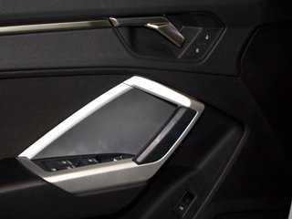 Audi Q3 STRONIC ADVANCE