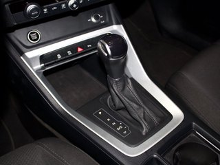 Audi Q3 STRONIC ADVANCE