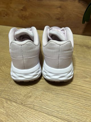 Nike Revolution 6 Mujer Talla 38.5