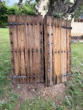Porticones de madera rústica