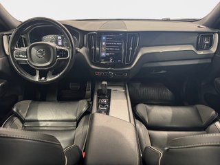 Volvo XC60 2.0 T8 AWD Business Plus Auto