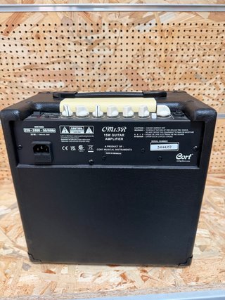 Amplificador Eléctrico Cort CM15R BK
