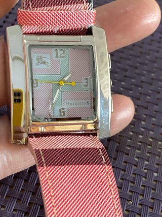 RELOJ BURBERRY