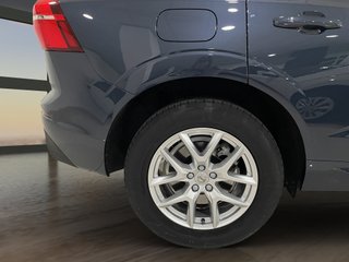 XC60 2.0 B4 D Momentum Pro Auto