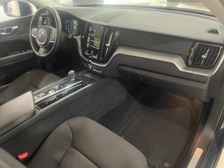 XC60 2.0 B4 D Momentum Pro Auto