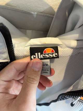 Cortavientos Ellesse Negro y Gris Original