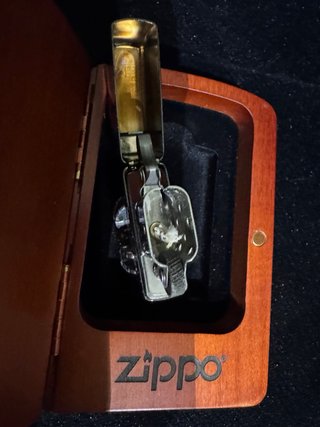 Zippo Edizione Limitata Spider con Teschio