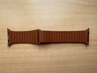 Apple Watch 44mm. Saddle Brown Leather Loop L