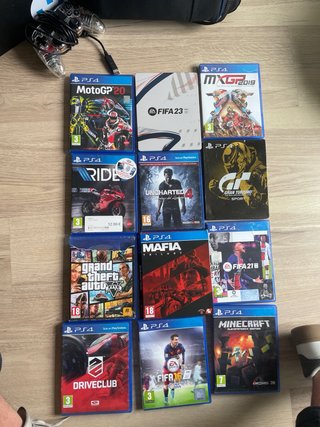 PS4 + Juegos