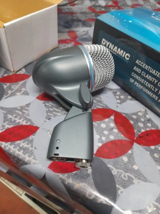 Micrófono dinámico vocal MusicSON BK-52B