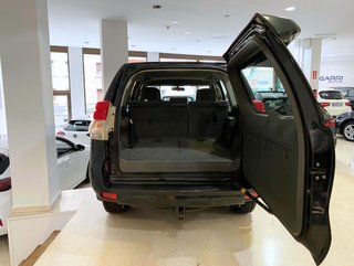Toyota Land Cruiser 7 plazas, techo