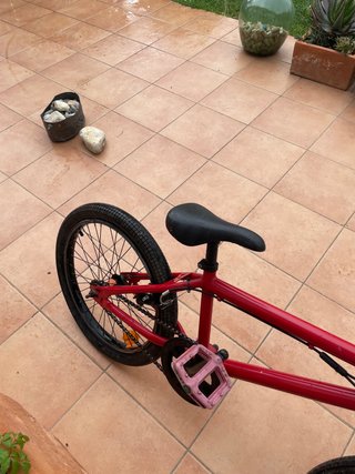 Bicicleta BMX Roja