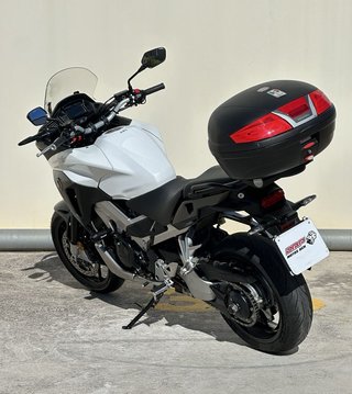 Honda VFR 800 X Crossrunner 2016