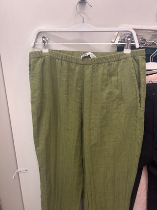Pantalón ancho Zara verde