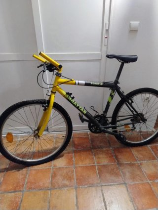Bicicleta Montaña Amarilla