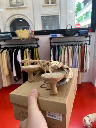 Sandalias Corina Beige